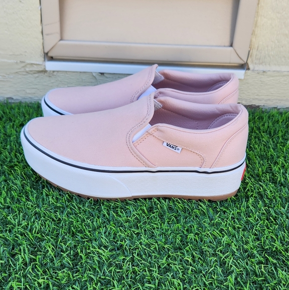 Vans Pink Slip-On Sneakers - Picture 4 of 6